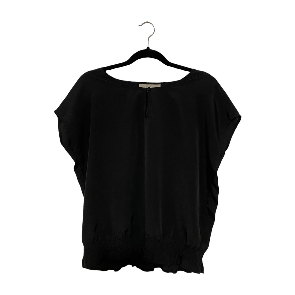 Black Sleeveless Keyhole Smocked Blouse - Size Small